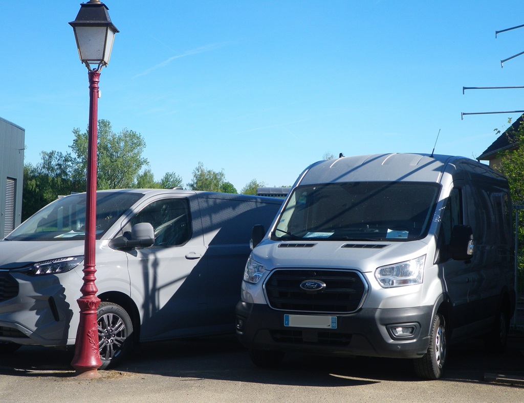 FORD TRANSIT - 2T V PH2 L2H2 T310 2.0 ECOBLUE 130 BV6 TREND BUSINESS 3PL (2021)